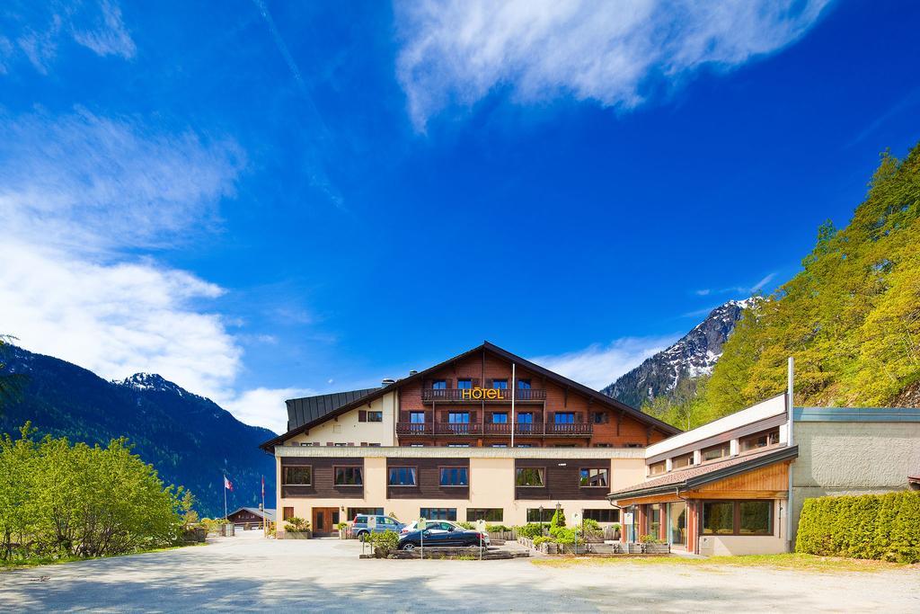 Hotel Aux Mille Etoiles Salvan المظهر الخارجي الصورة